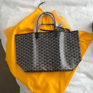 🚫🚫 SOLD 🚫🚫Goyard Saint Louis PM Bag